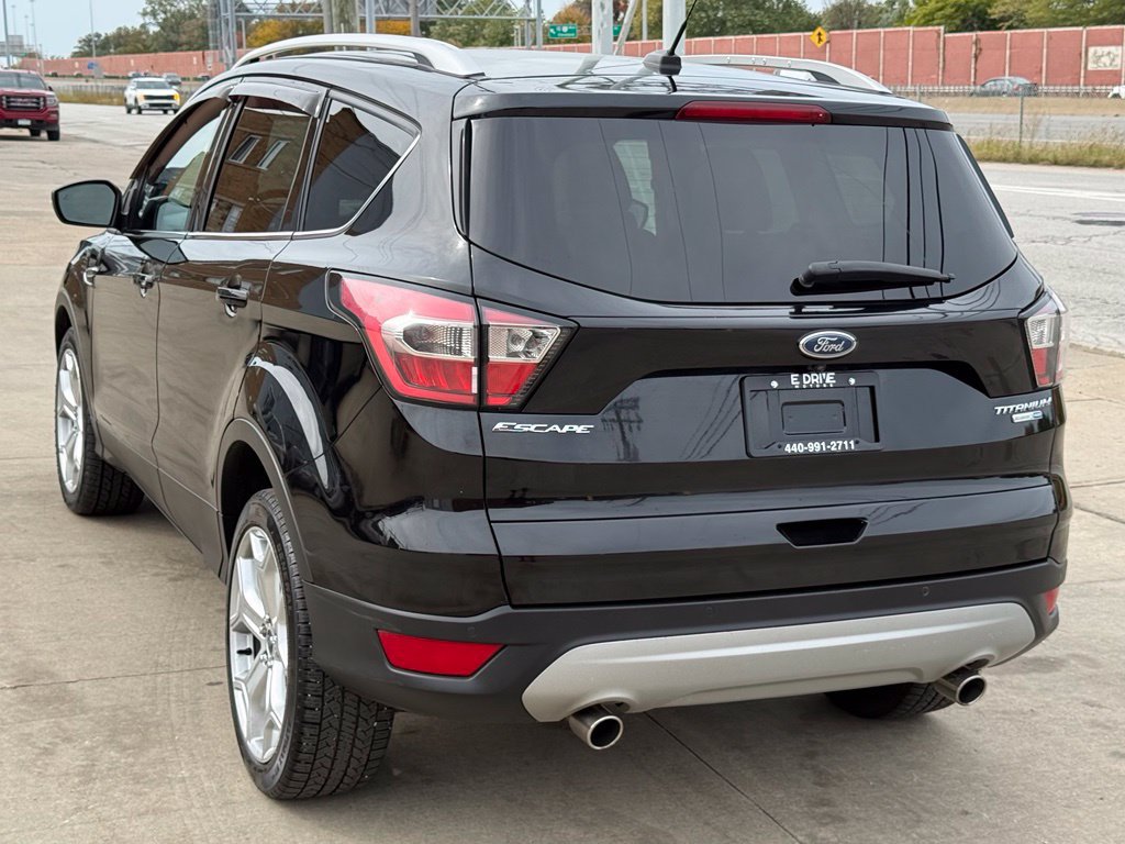 Used 2017 Ford Escape Titanium AWD/4WD image 9