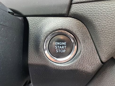 Certified 2020 Toyota RAV4 XLE image 27