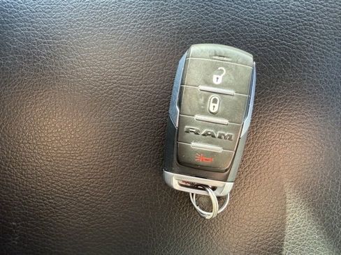 Used 2019 RAM 1500 Big Horn image 20