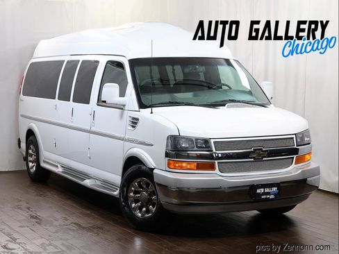 Used 2010 Chevrolet Express 3500 LT w/ LT Preferred Equipment Group image 1