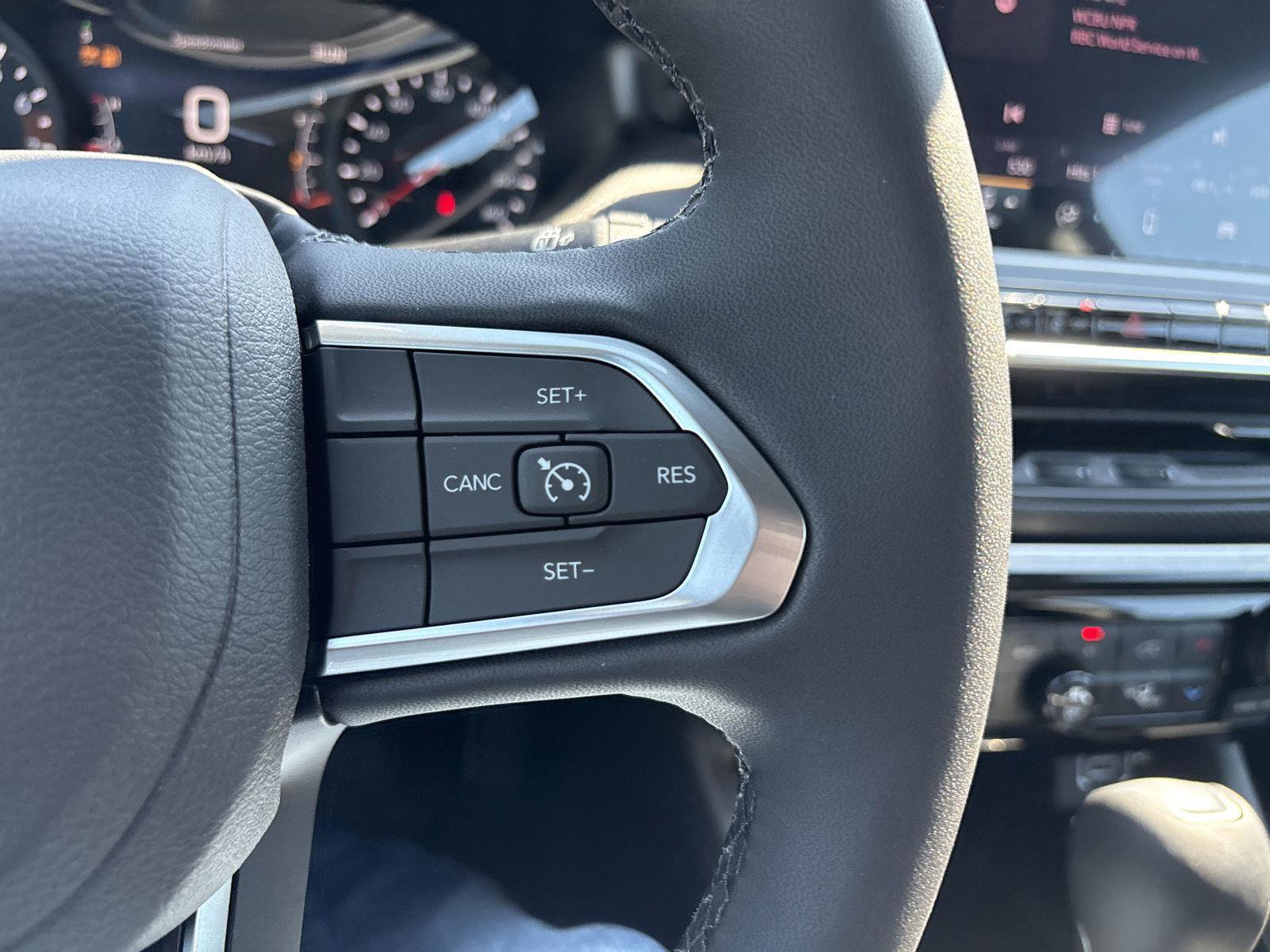 New 2026 Jeep Compass Latitude AWD/4WD image 18