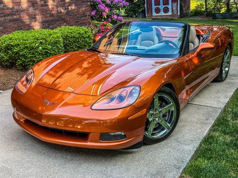 Used 2008 Chevrolet Corvette Convertible w/ Preferred Equipment Group image 11