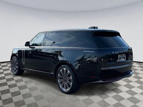 Used 2024 Land Rover Range Rover Long Wheelbase SE AWD/4WD image 4