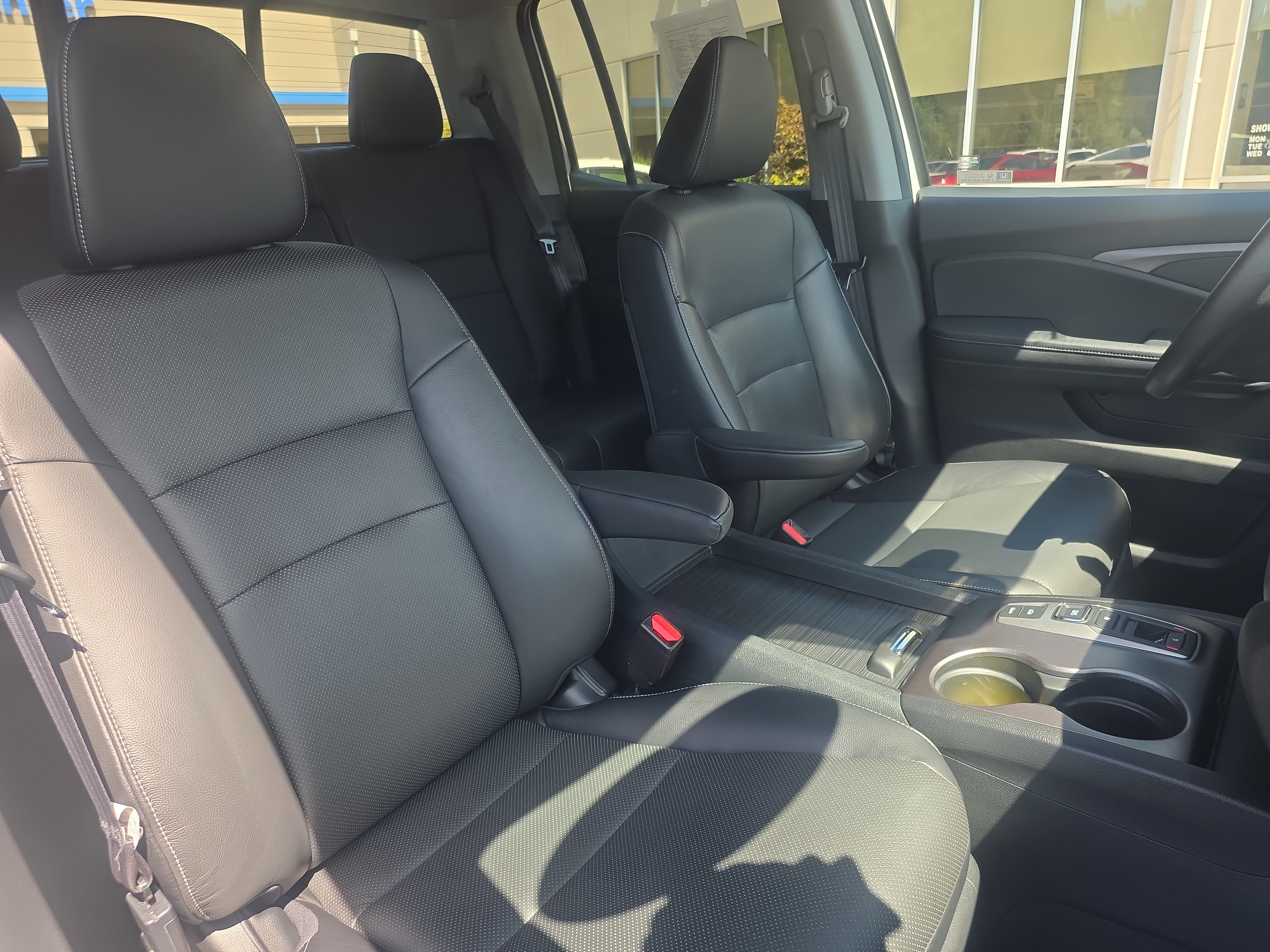Used 2023 Honda Ridgeline RTL image 16