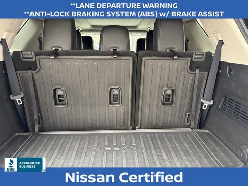 Certified 2023 Nissan Pathfinder Platinum image 10