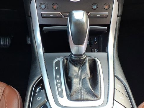 Used 2015 Ford Edge Titanium w/ Equipment Group 302A image 7