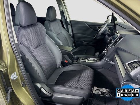 Used 2024 Subaru Forester Premium AWD/4WD image 27