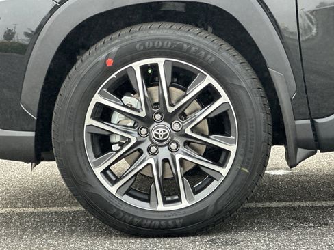 New 2026 Toyota Corolla Cross XLE image 33