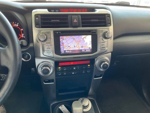 Used 2012 Toyota 4Runner Limited image 15