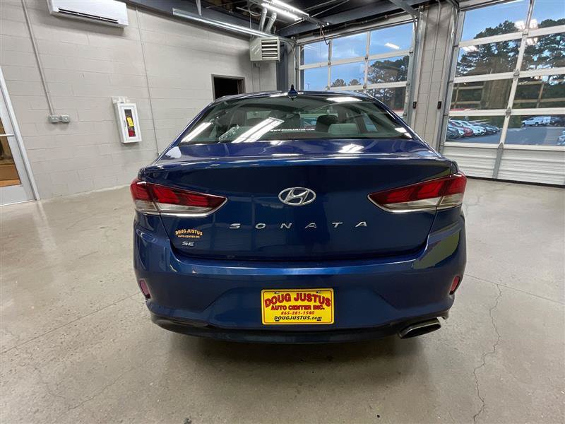 Used 2018 Hyundai Sonata SE FWD image 4