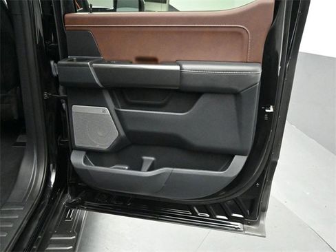 Certified 2023 Ford F150 Lariat w/ Equipment Group 502A High image 29