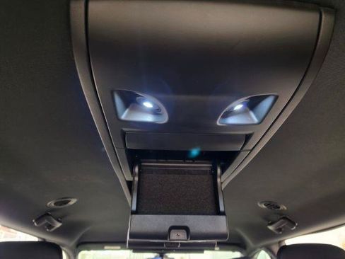 Used 2019 Dodge Grand Caravan GT FWD image 40