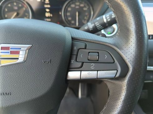 Used 2023 Cadillac XT4 Sport image 41