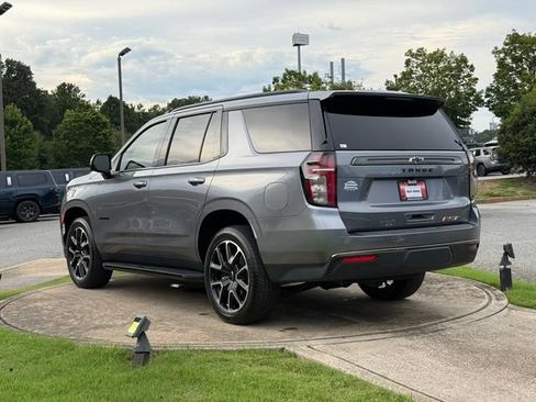 Used 2022 Chevrolet Tahoe RST w/ Luxury Package AWD/4WD image 5