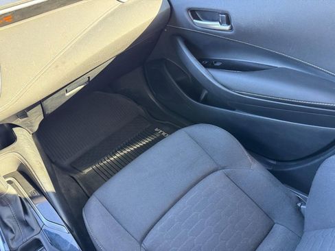 Used 2021 Toyota Corolla SE image 15