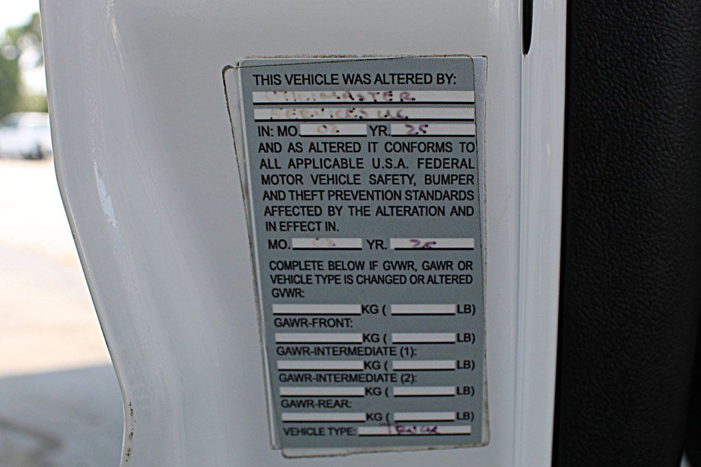 Used 2025 RAM ProMaster 2500 w/ U-Haul Equipment Group FWD image 25