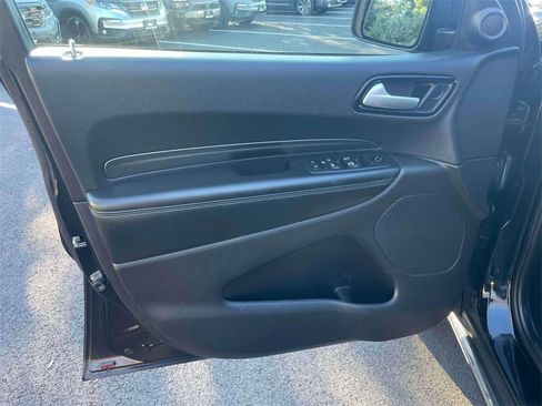 Used 2021 Dodge Durango SXT image 15