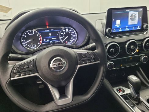 Used 2023 Nissan Sentra SV image 22
