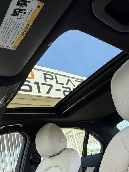 Used 2020 Mercedes-Benz C 300 Sedan image 25