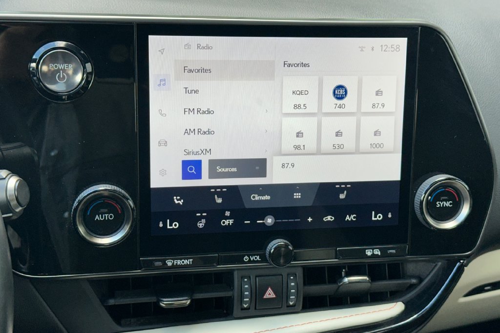 Used 2024 Lexus NX 350h AWD w/ Cold Area Package image 21