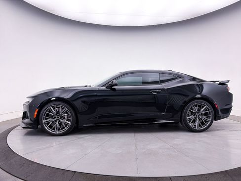Used 2023 Chevrolet Camaro ZL1 RWD image 40