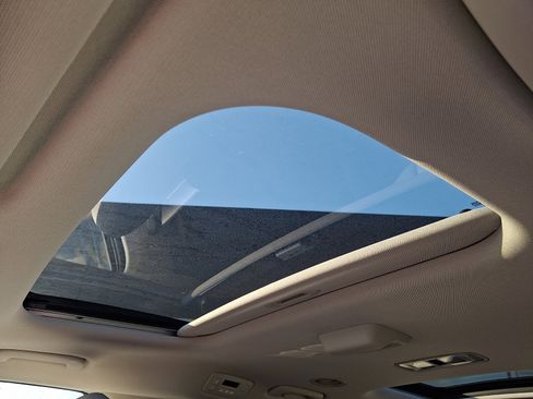 New 2025 Kia Carnival SX Prestige image 13