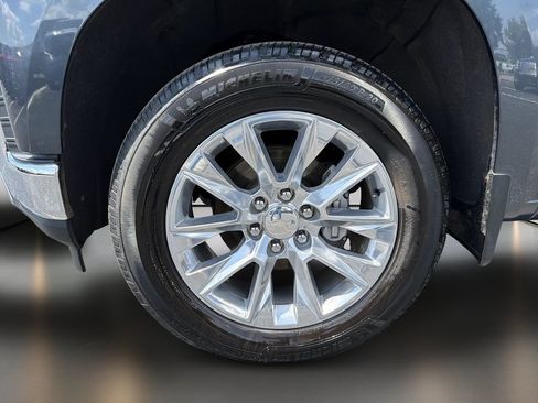 Certified 2019 Chevrolet Silverado 1500 LTZ AWD/4WD image 10