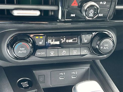 New 2026 Nissan Kicks SV image 27