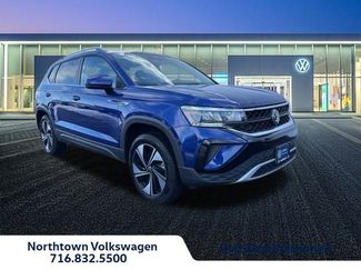 Certified 2024 Volkswagen Taos SE video 1