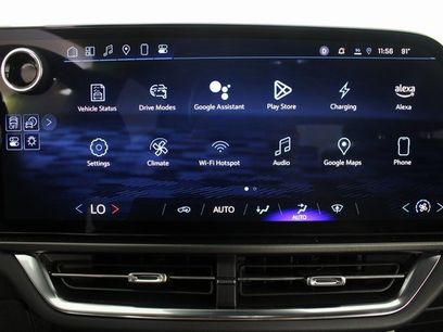 Used 2025 Chevrolet Equinox EV LT