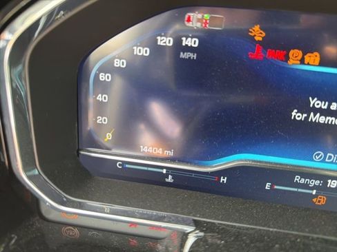 Used 2025 Chevrolet Silverado 1500 ZR2 w/ Technology Package image 8