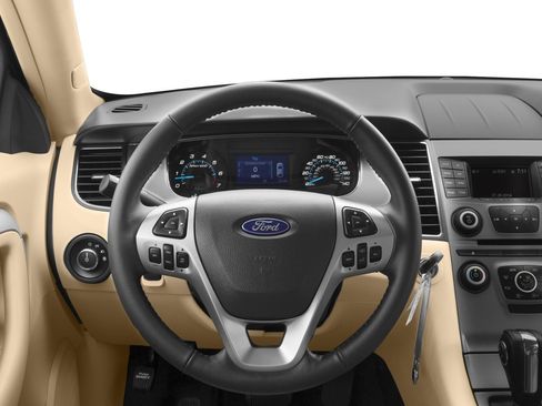 Used 2017 Ford Taurus SE FWD image 35