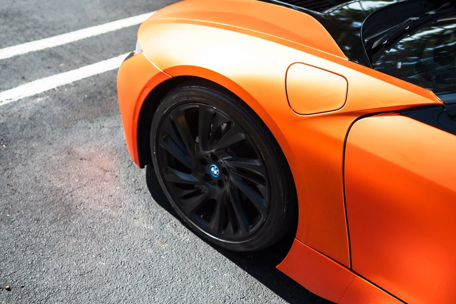 Used 2015 BMW i8 AWD/4WD image 7