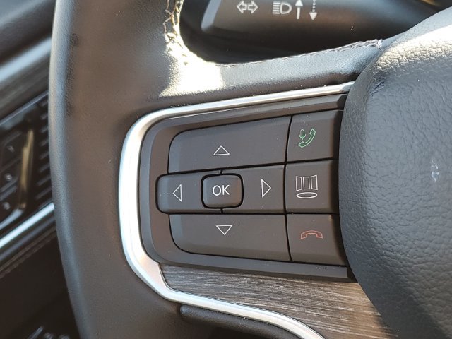 Used 2024 Jeep Wagoneer Series II AWD/4WD image 11