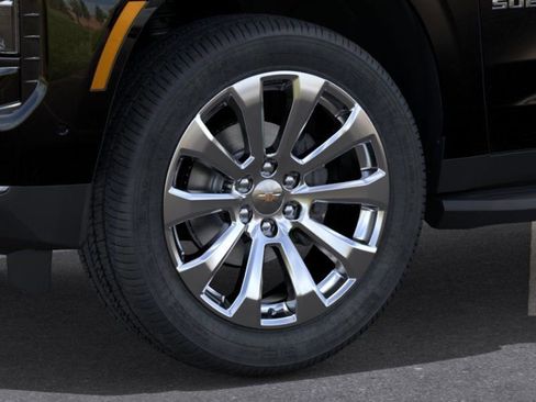 New 2026 Chevrolet Suburban Premier AWD/4WD image 9