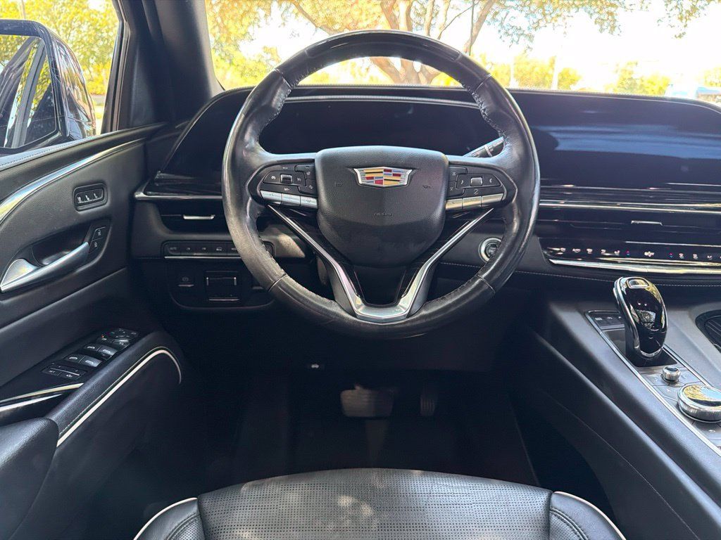 Used 2023 Cadillac Escalade Sport w/ LPO, ONYX Package AWD/4WD image 26