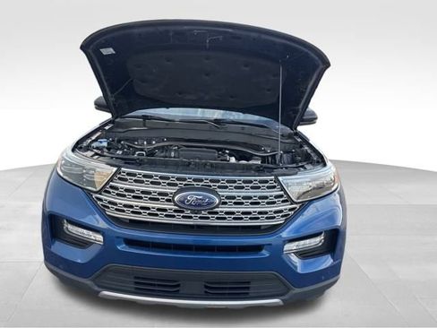 Used 2023 Ford Explorer Limited w/ Equipment Group 301A image 37