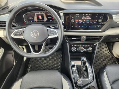 Used 2022 Volkswagen Taos SEL AWD/4WD image 27
