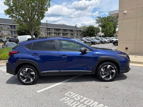 Used 2025 Subaru Crosstrek 2.5i Limited w/ Crosstrek Mirror Package AWD/4WD image 9