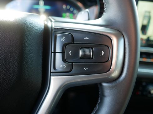 Certified 2025 Chevrolet Silverado 1500 LTZ image 29