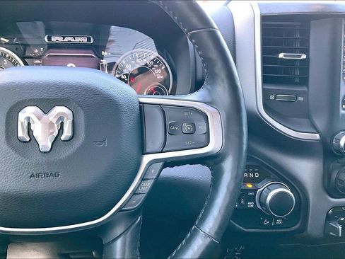 Used 2020 RAM 1500 Big Horn AWD/4WD image 25