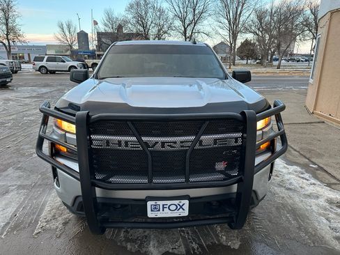 Used 2021 Chevrolet Silverado 1500 Custom w/ LPO, Blackout Package image 6