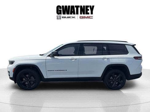 Used 2024 Jeep Grand Cherokee L Laredo AWD/4WD image 6