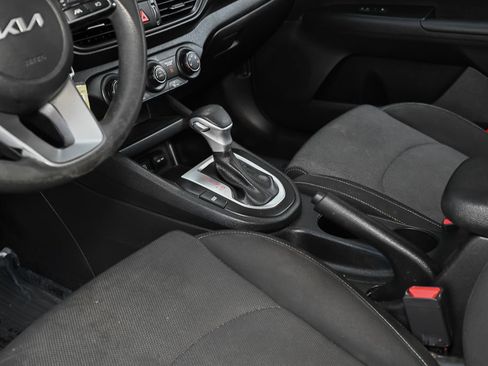 Used 2023 Kia Forte LXS FWD image 32