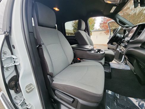 Certified 2024 RAM 3500 Big Horn image 24