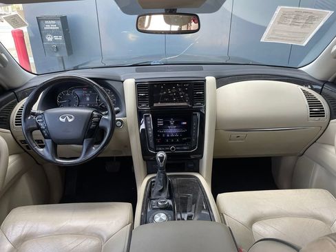 Used 2020 INFINITI QX80 Luxe w/ All-Season Package RWD image 13