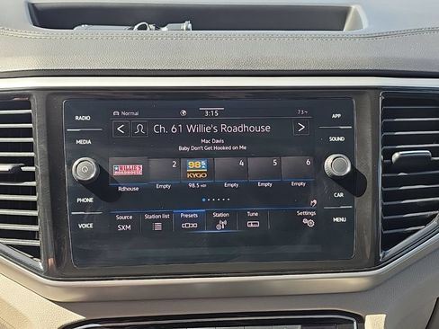 Used 2023 Volkswagen Atlas SE w/ Panoramic Sunroof Package AWD/4WD image 19