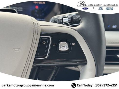 New 2025 Lincoln Aviator Reserve w/ Luxury Package RWD image 28