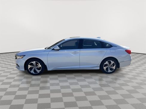 Used 2019 Honda Accord EX image 4