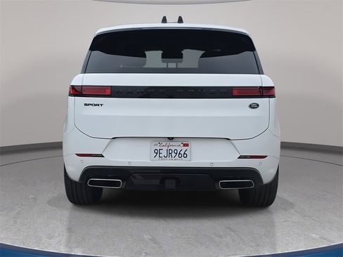 Used 2023 Land Rover Range Rover Sport SE Dynamic image 6